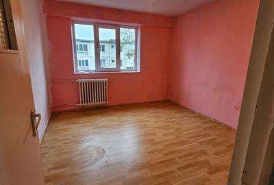 Tomis 3 - 2 camere- 250 euro. - 4