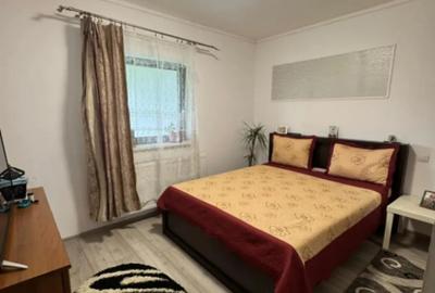 Casă cu 4 camere cu Teren 720 Mp în Satu Nou de Sus - 8