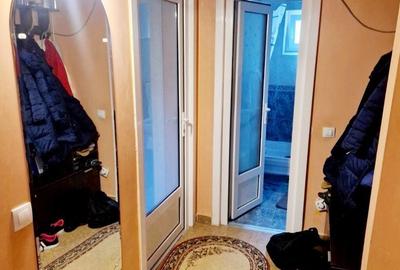 Apartament cu 3 camere semidecomandat în Tomis Nord - 1