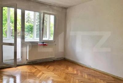 Apartament 3 camere,Zona Astra 65mp