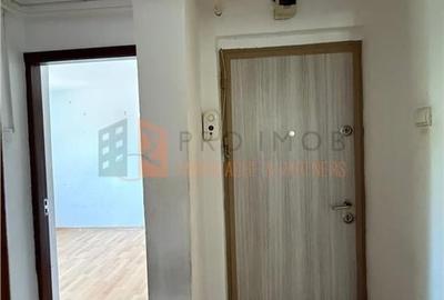 Apartament 3 camere cf 2  semidecomandat zona Micro 14 - 1