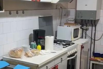 Apartament cu 3 camere decomandat în Central - 1