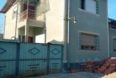 Vand casa la ?ara Vand casa la ?ara - 1