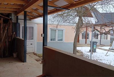 Casă cu 4 camere în Rădeana - 4