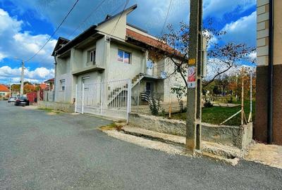 Casa de vanzare cu 6 camere, 900mp teren - 3