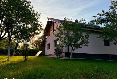 Casă cu 3 camere cu Teren 9500 Mp în Valea Călugărească - 1