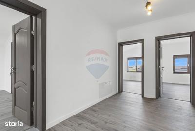 Casă cu 4 camere în Sânleani - 10