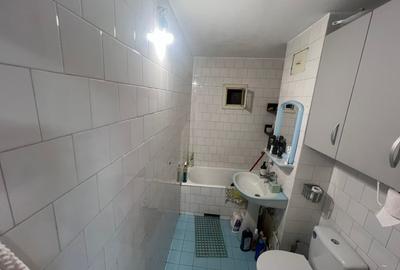 Apartament spatios cu 1 camera de 38 mp - Calea Torontalului - 12