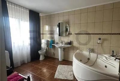 Casă cu 3 camere cu Teren 442 Mp în Beiuș - 7