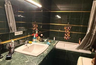 Casă individuală cu 14 camere cu Canalizare în Unirii - 42