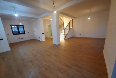 FARA COMISION CASA ELEGANTA 5 camere 3 bai 2 placi incalzire pardoseala - 10
