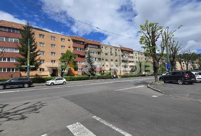 Apartament cu 2 camere decomandat în Răcădău