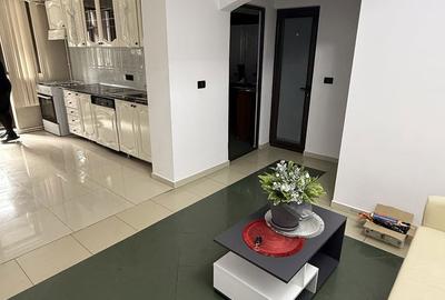 Apartament cu 2 camere decomandat în Central - 2