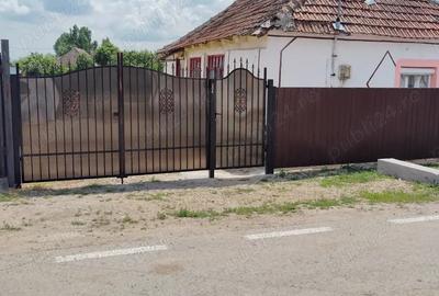 Casa cu gradina la 16 km de oradea sau schimb - 1