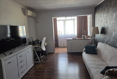 Apartament cu 2 camere semidecomandat, mobilat în 1 Decembrie 1918 - 1
