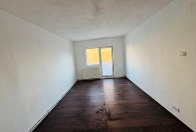 Lipovei, 3 camere, decomandat, et 3 - 5