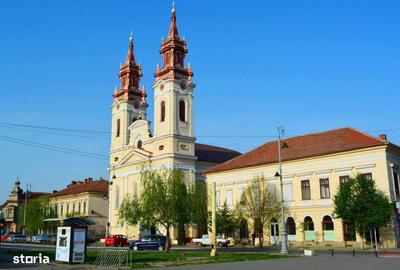 Garsonieră decomandată în Central - 12