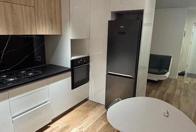 Garsonieră decomandată în Drumul Taberei