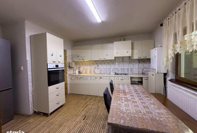 Casă cu 4 camere cu Teren 263 Mp în Central - 18