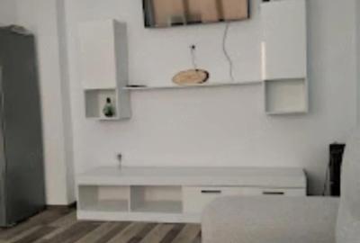Apartament cu 2 camere decomandat în Malu Mare - 5