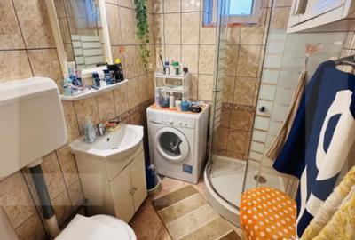 Apartament cu 3 camere semidecomandat în Central - 5