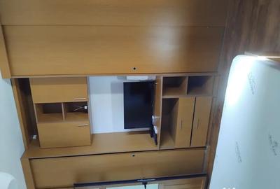 Apartament cu 3 camere decomandat în Micro 6 - 9