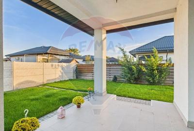 Vila de vanzare cu 4 camere, frumos mobilata si 500mp teren, Corbeanca - 25