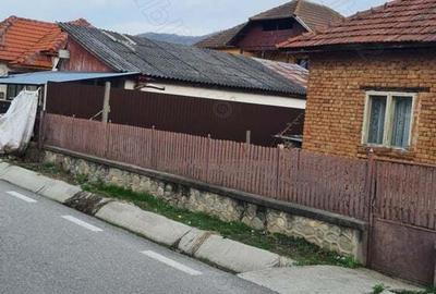 Casa cu teren de vanzare - 6