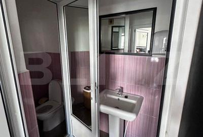 Spațiu comercial, de 70 mp, în Central - 3