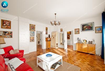 Apartament cu 4 camere semidecomandat, mobilat în Central - 1