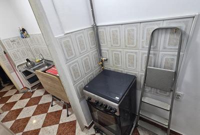 Garsonieră decomandată în Mihai Bravu - 11
