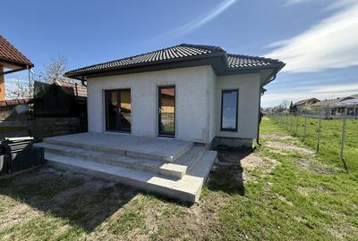 Casă individuală cu 4 camere cu Canalizare în Teiuș - 2