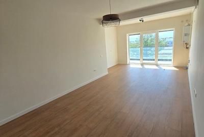 Apartament cu 2 camere decomandat în Cristian - 9