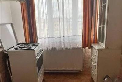 Apartament cu 3 camere în Central - 3
