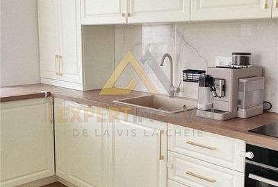 Apartament cu 3 camere în Central - 3