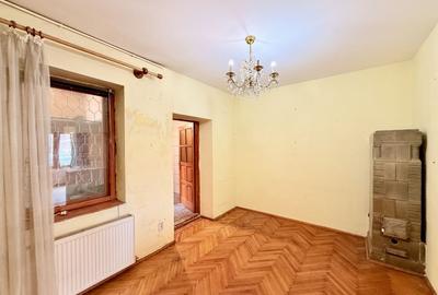 Casă cu 6 camere cu Canalizare în Regie - 18