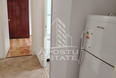 Apartament cu 3 camere semidecomandat, mobilat în Central - 11