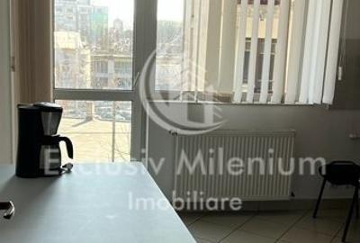 Universitate Birouri  /  Piata Rosetti 3 camere - 3