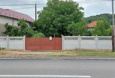 Casă cu 4 camere în Bucșani - 8