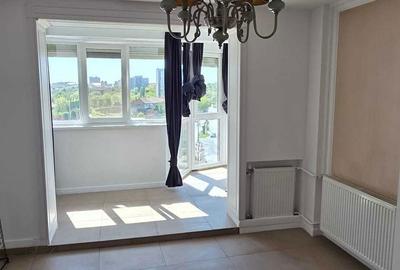 Apartament cu 4 camere decomandat în Central - 7