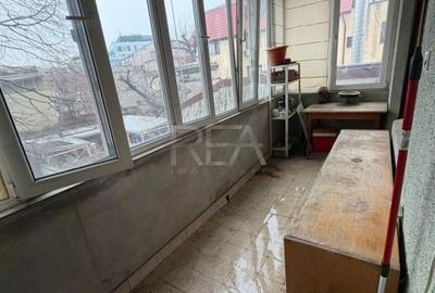 Apartament cu 3 camere decomandat, mobilat în P-ța Victoriei - 7