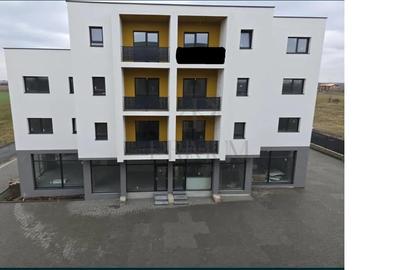 Apartament Ursnei - zona foarte buna- asfalt -toate utilitatile - 1