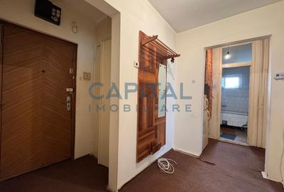 FARA COMISION! Apartament decomandat, 2 balcoane, etaj 1/8 - 5