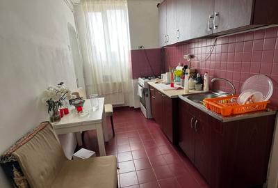 Apartament cu 3 camere decomandat în P-ța Unirii - 2