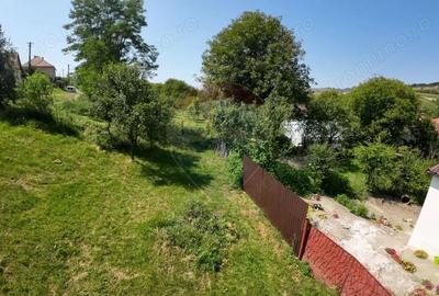 Teren intravilan 3,000mp Hetiur - 1