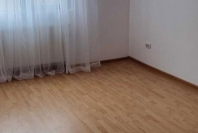 Apartament cu 2 camere decomandat în Humulești - 7