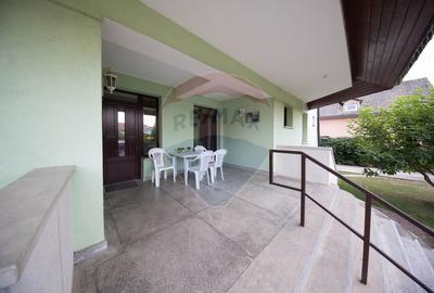 Casa eleganta in cea mai buna zona din Cristian - COMISION 0% - 20