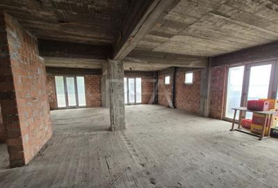 Spațiu comercial, de 1,394.6800537109 mp, în Lacul Morii - 30