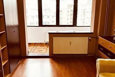 Apartament cu 4 camere decomandat, mobilat în Pantelimon
