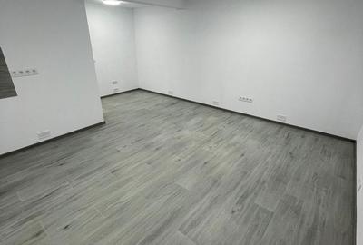 Casă cu 4 camere cu Teren 250 Mp în Central - 8